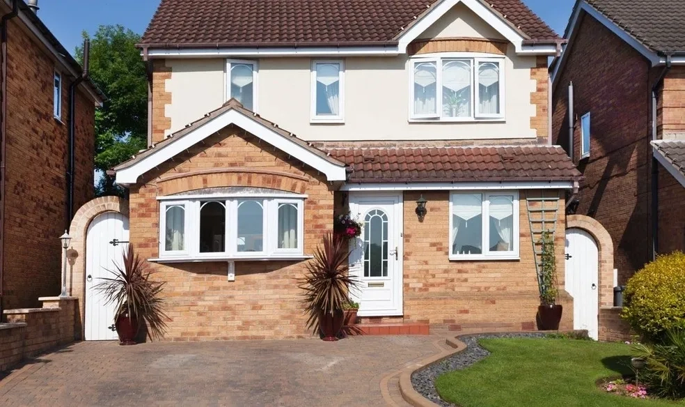 Blog: Should You Replace All Your Windows at Once?